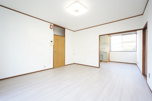 市原市瀬又貸家の居間・リビング|当日の見学大歓迎！