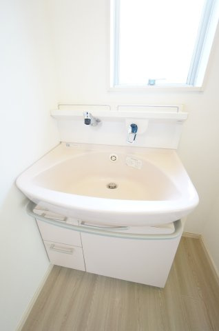 市原市瀬又貸家の洗面所|オンライン対能応可！