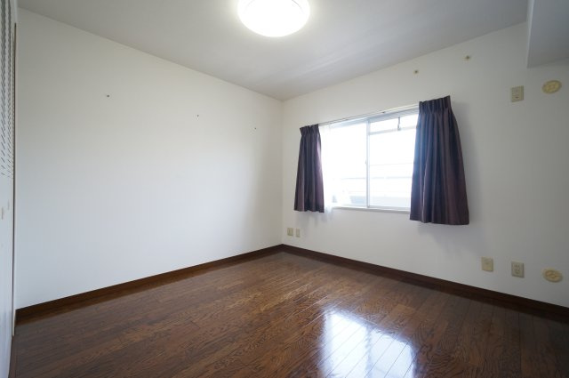 青葉の森公園通り５号棟の洋室|当日の見学大歓迎！