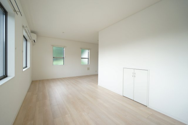 Kolet千葉稲毛の居間・リビング|オンライン対能応可！