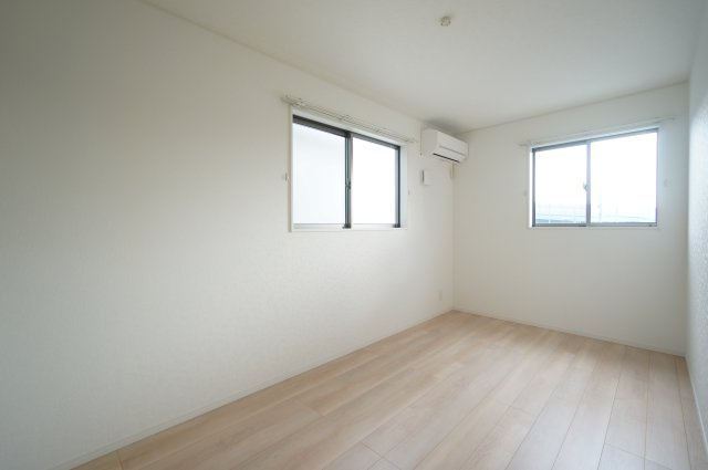 Kolet千葉稲毛の洋室|詳細、ご不明点等、お気軽にご連絡ください！