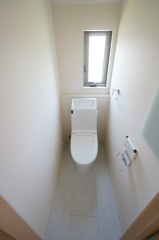 小仲台戸建のトイレ|初期費用ご相談ください！