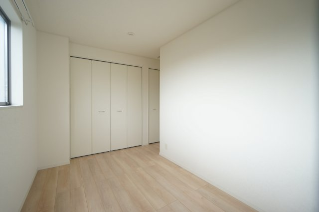 花見川区花園町戸建の洋室|諸条件、交渉などお任せ下さい！