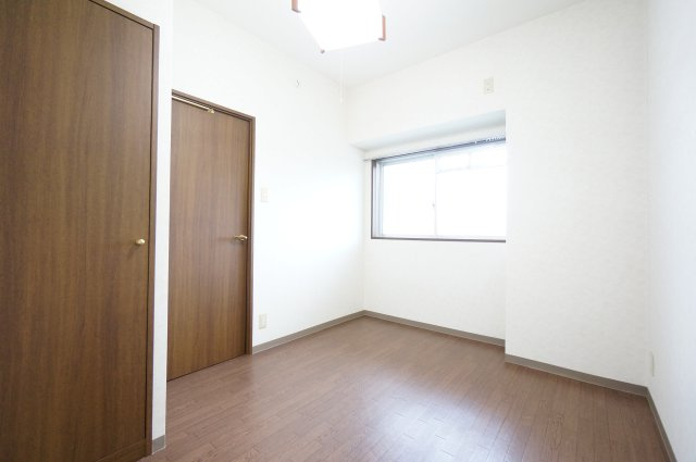 グリーンフィルズの洋室|お問合せはスクレイルまで！