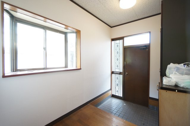 千葉市中央区矢作町戸建て　GROUNDestateの玄関|当日の見学大歓迎！