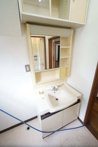 千葉市中央区矢作町戸建て　GROUNDestateの洗面所|オンライン対能応可！