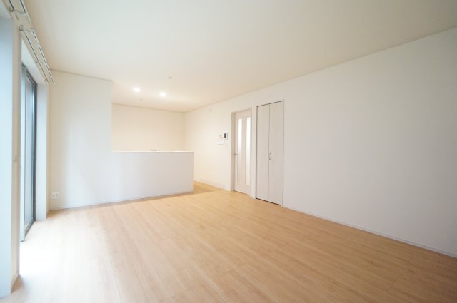 Kolet千葉旭町の居間・リビング|当日の見学大歓迎！