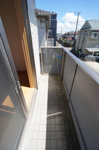 磯辺三丁目戸建のバルコニー|水曜日、営業時間外もご相談ください！