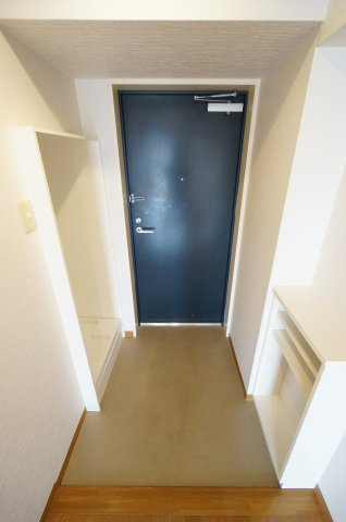 ヴィレッジハウス　千葉南の玄関|オンライン対能応可！
※すべて反転タイプのお写真です