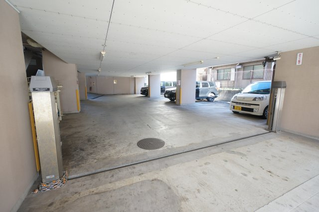 ヴィレッジハウス　千葉南の駐車場|初期費用ご相談ください！