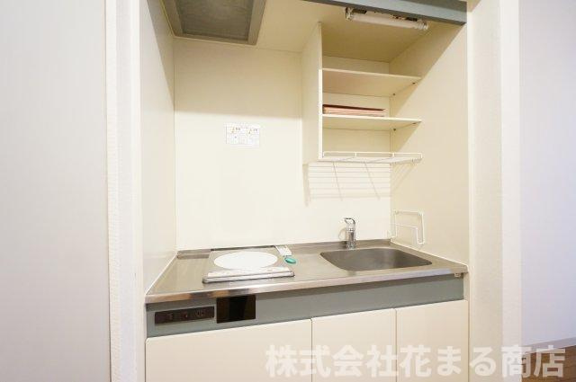 パティオス8番街のキッチン|物件、駅でお待ち合わせでのご案内歓迎！