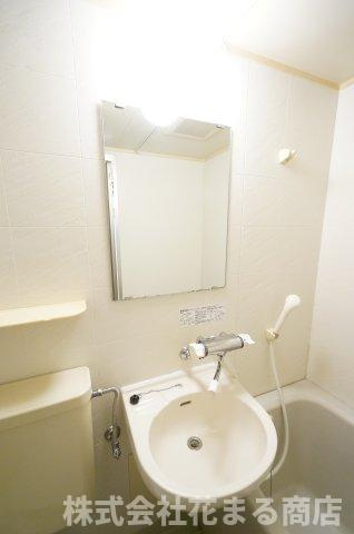 パティオス8番街の洗面所|物件、駅でお待ち合わせでのご案内歓迎！