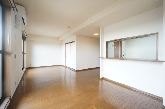 ファインビュー千葉の居間・リビング|お電話でのご予約がスムーズです！