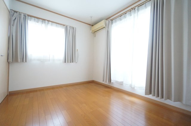 千葉市稲毛区園生町の洋室|水曜日、営業時間外もご相談ください！