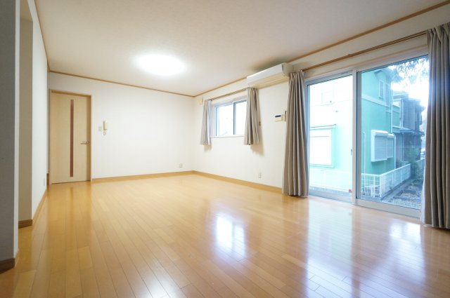 千葉市稲毛区園生町の居間・リビング|当日の見学大歓迎！