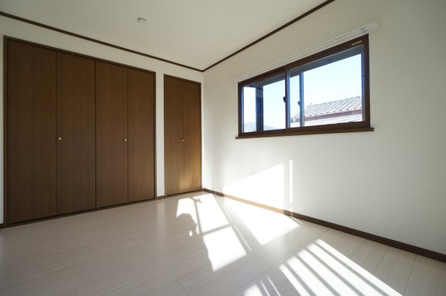 リブレス三角町の洋室|詳細、ご不明点等、お気軽にご連絡ください！