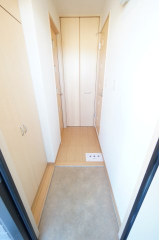 ルチェロ・ビアンコの玄関|当日の見学大歓迎！