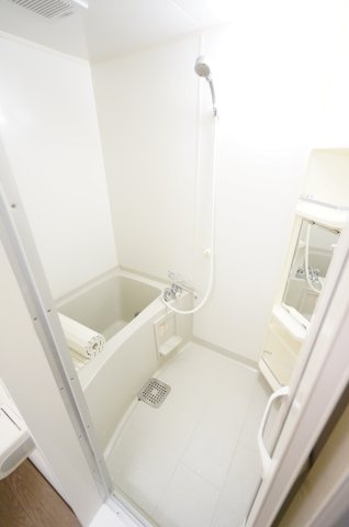 ルチェロ・ビアンコの浴室|ご見学・ご契約時の送迎可能！