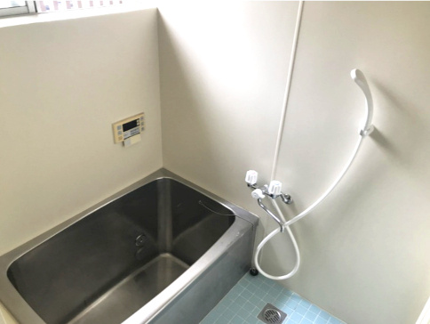 原田貸家の浴室|ご見学・ご契約時の送迎可能！