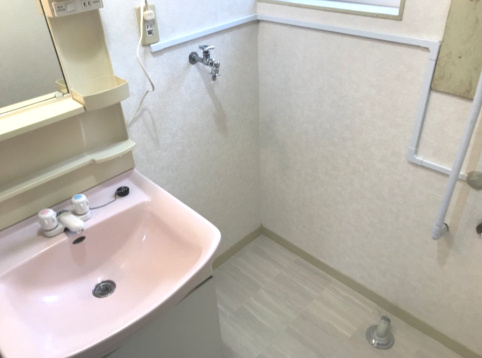 原田貸家の洗面所|オンライン対能応可！