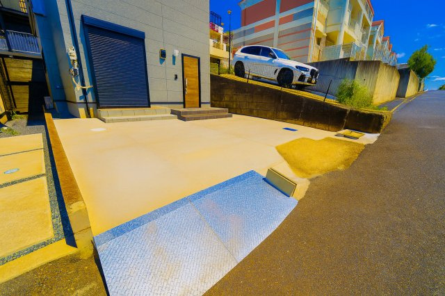 宮崎町戸建の駐車場|お電話でのご予約がスムーズです！