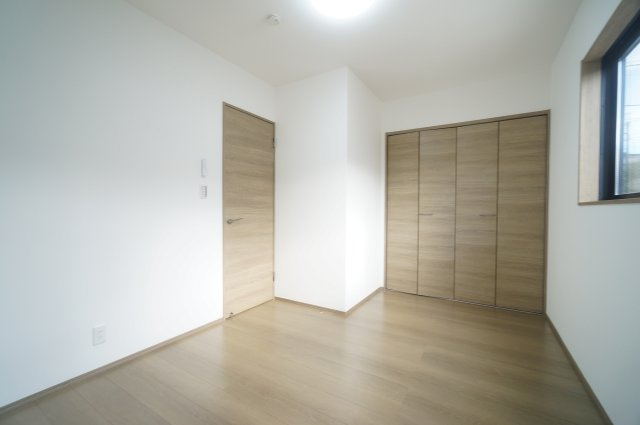 宮崎町戸建の洋室|お問合せは花まる商店まで！