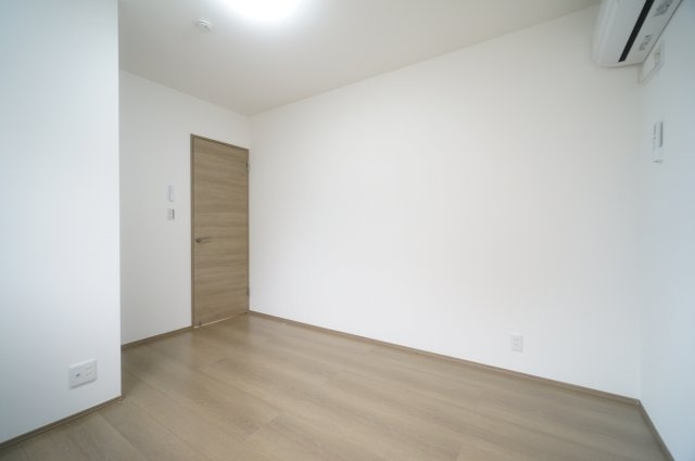 宮崎町戸建の洋室|当日の見学大歓迎！