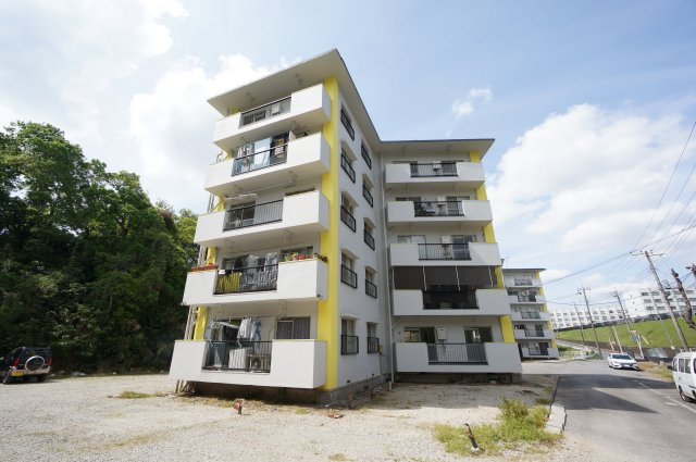 スカイレジデンス1号棟の外観|お問い合わせは花まる商店まで！