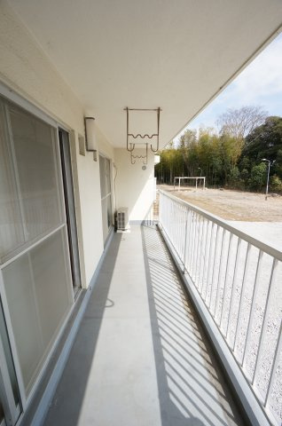 レインボーハウス勾当水4号棟のバルコニー|水曜日、営業時間外もご相談ください！
※別階のお写真です