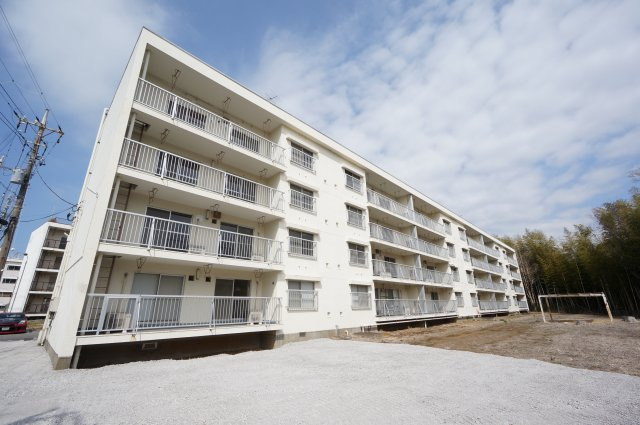 レインボーハウス勾当水4号棟の外観|お問い合わせは花まる商店まで！