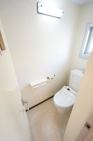 レインボーハウス勾当水4号棟のトイレ|初期費用ご相談ください！