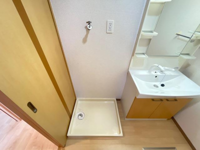 【その他】 | ルミナス・コート | 洗濯機置場