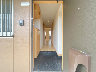 【玄関】 | ルミナス・コート | 玄関