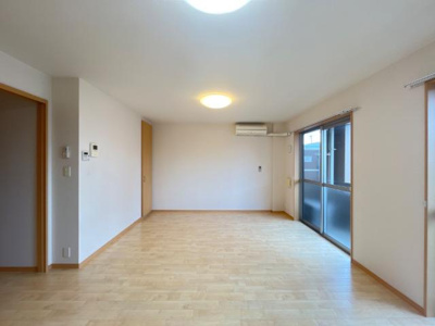 【居間・リビング】 | ルミナス・コート | リビング