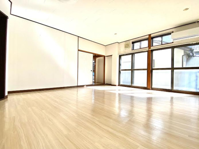 【居間・リビング】 | 平林ビル