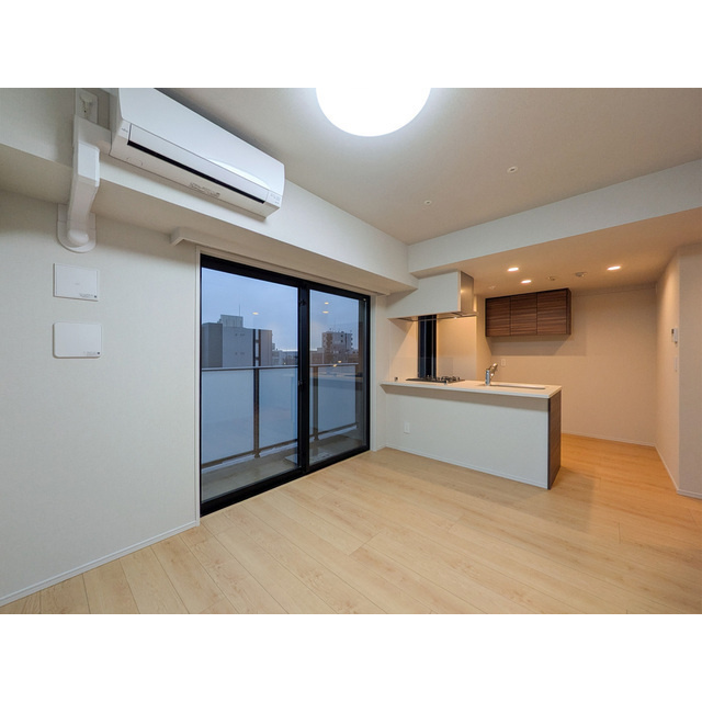 ACP Residence 錦糸町の居間・リビング