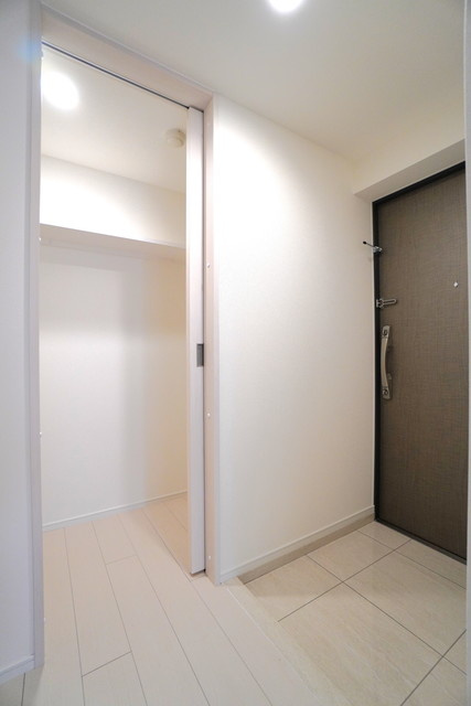 ＣＲＥＡＴＩＦ文京江戸川橋の玄関|※写真は同タイプ住戸です。