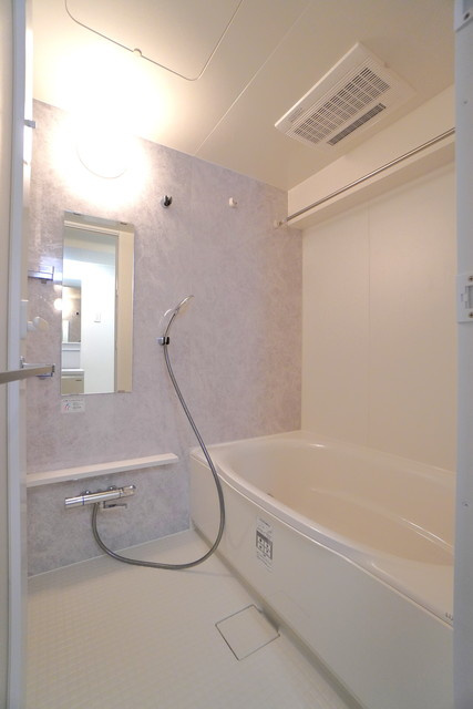 ＣＲＥＡＴＩＦ文京江戸川橋の浴室|※写真は同タイプ住戸です。