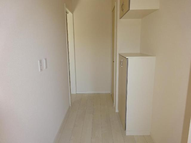 ワタリ　グランディAの内装|廊下