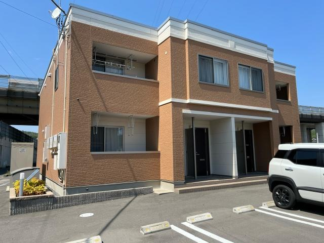 ワタリ　グランディAの外観|外観写真（昼）