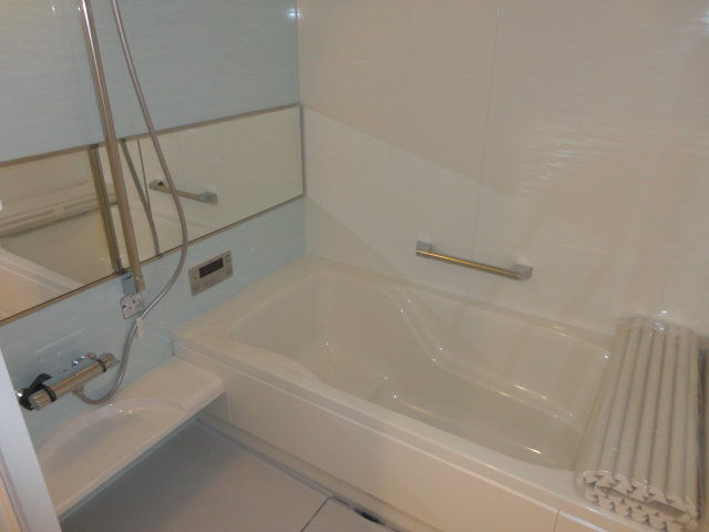 プラナスの浴室