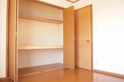 【その他】 | エトワール（田部町） | 洋室