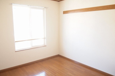 【その他】 | エトワール（田部町） | 洋室