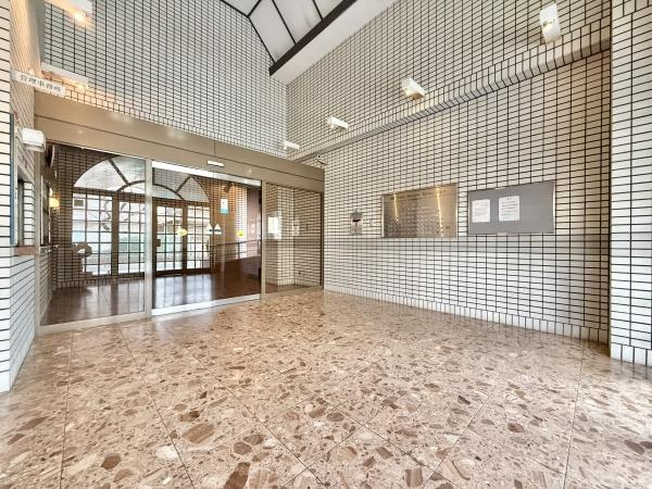【エントランス】 | ライオンズマンション大仙公園 | オートロック等セキュリティも充実！！管理人さんも待機しております♪