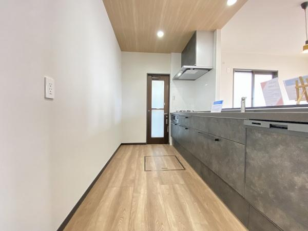 【キッチン】 | 明石市松が丘3丁目　中古戸建