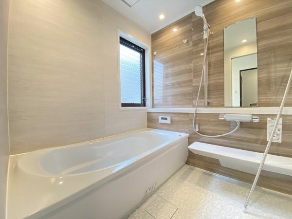 【浴室】 | 明石市松が丘3丁目　中古戸建