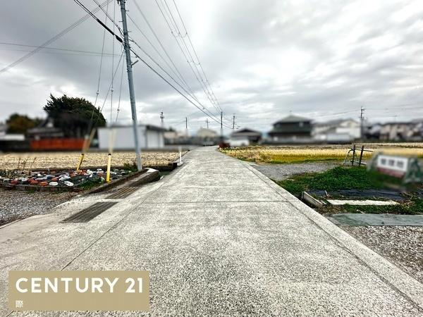 和歌山市楠本　土地の前面道路含む現地写真