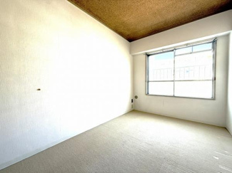 【洋室】 | 山科音羽マンションB棟 | 洋室5帖