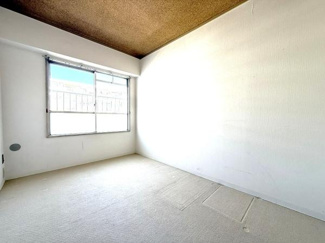 【洋室】 | 山科音羽マンションB棟 | 洋室5帖