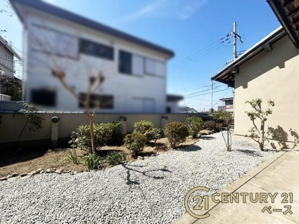 桜井市朝倉台西５丁目　一戸建の庭|■現地撮影写真■家庭菜園やガーデニングなど多用途に楽しめるお庭付き！
